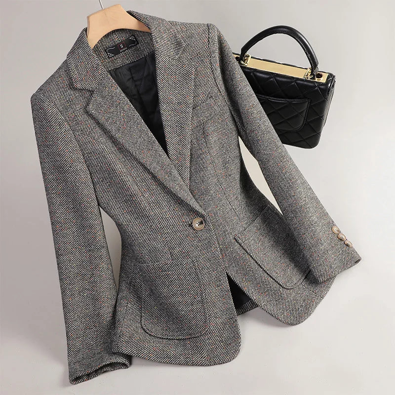 Victoria - Woolen Blazer