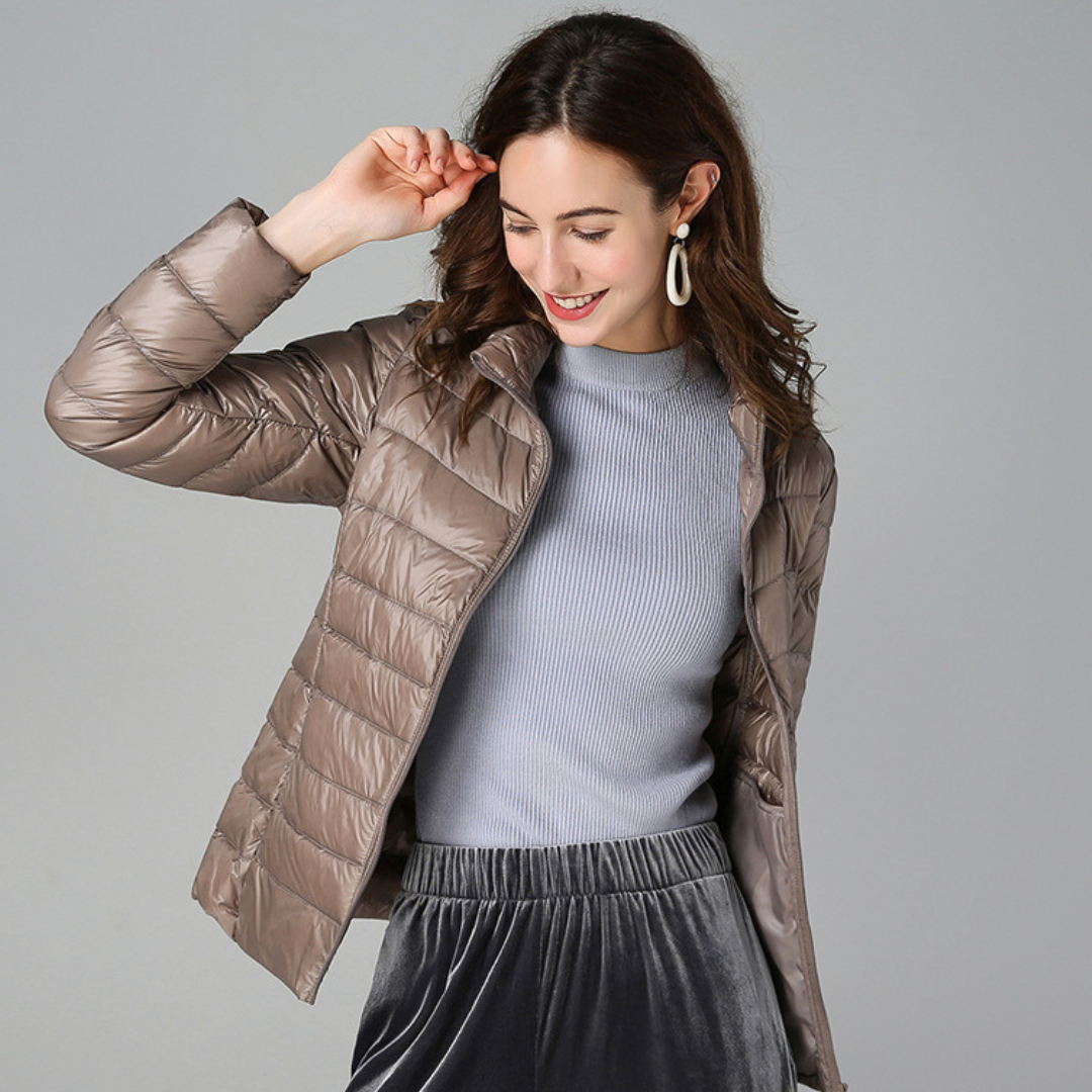 Stockholm Atelier™ | Aurora - Ny Ultralight Jakke med Hvide Andefjer