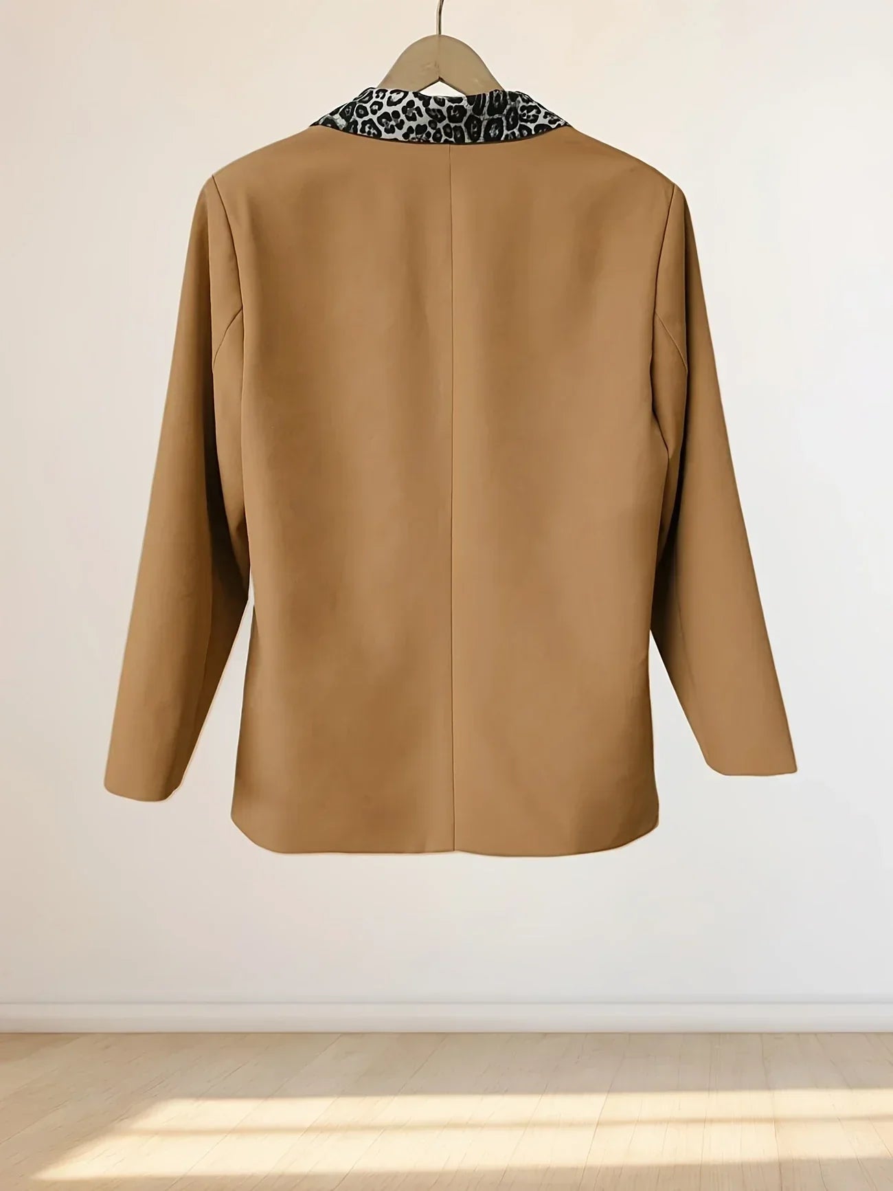 Stockholm Atelier™ - Elegant Leopard Print Collar Coat