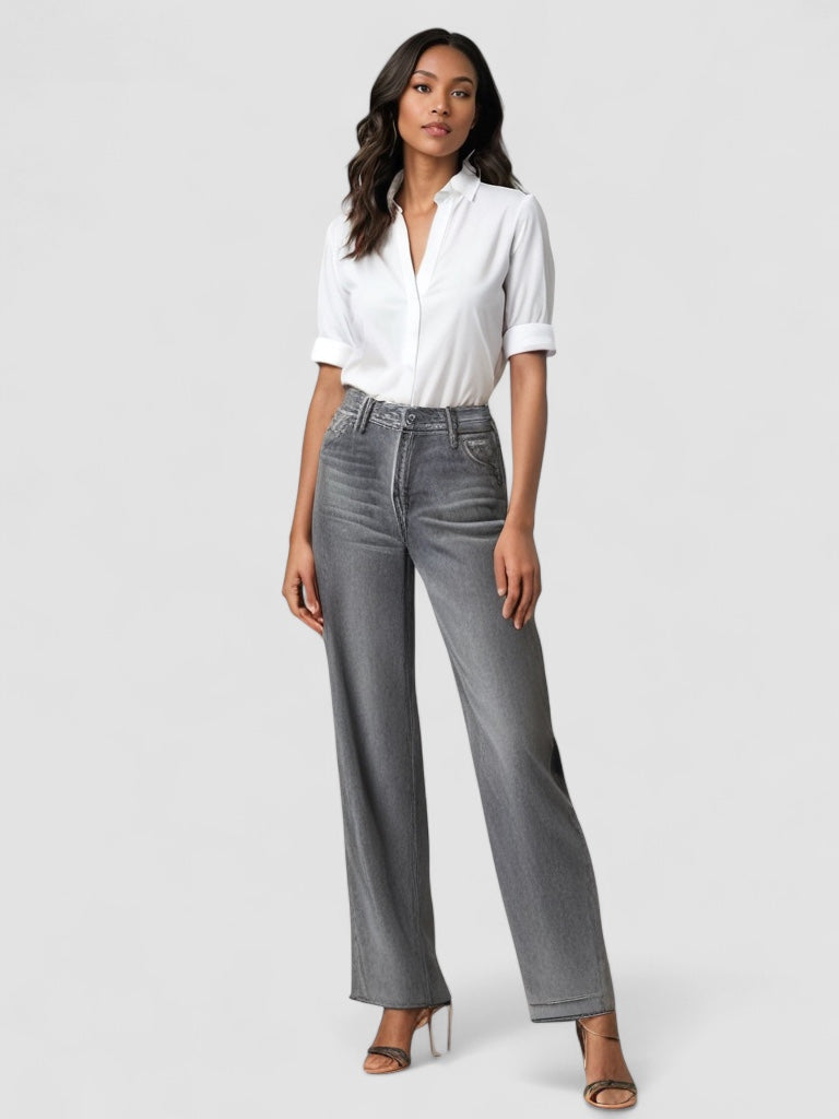 Stockholm Atelier™ | Grå Utställd Jeans