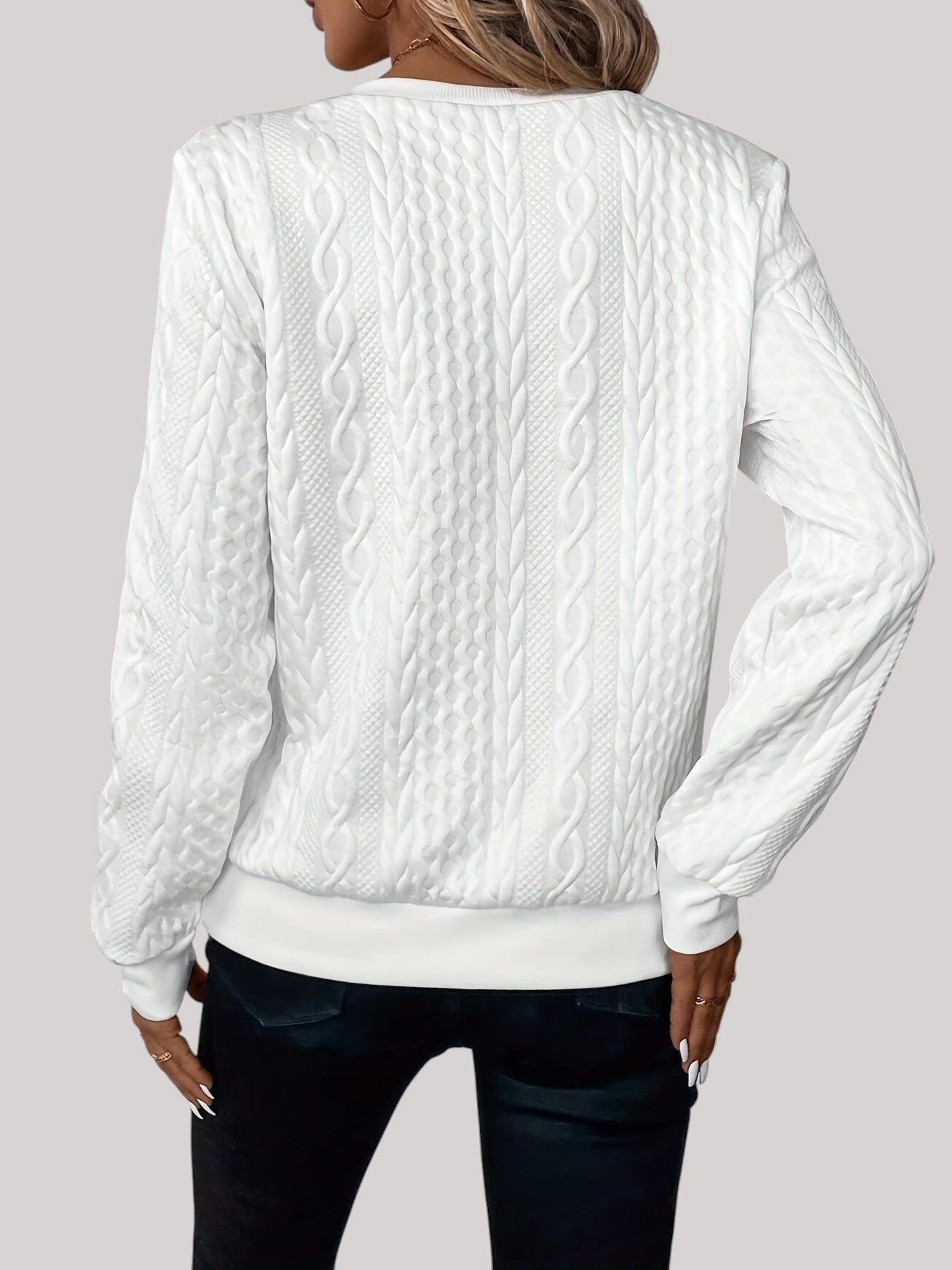Stockholm Atelier™ | Stilren stickad tröja