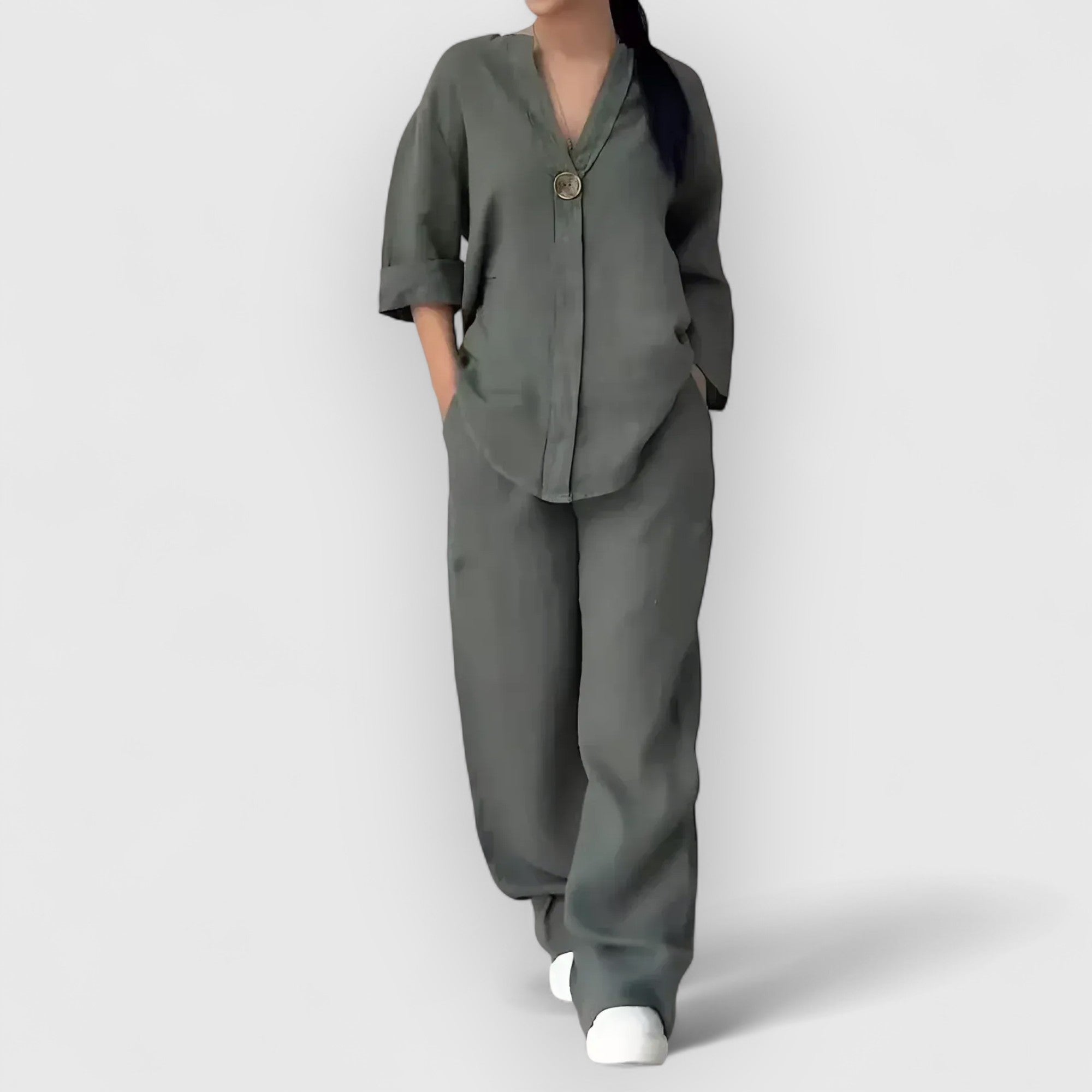 Stockholm Atelier™ | Tvådelat linneset i avslappnad, elegant stil