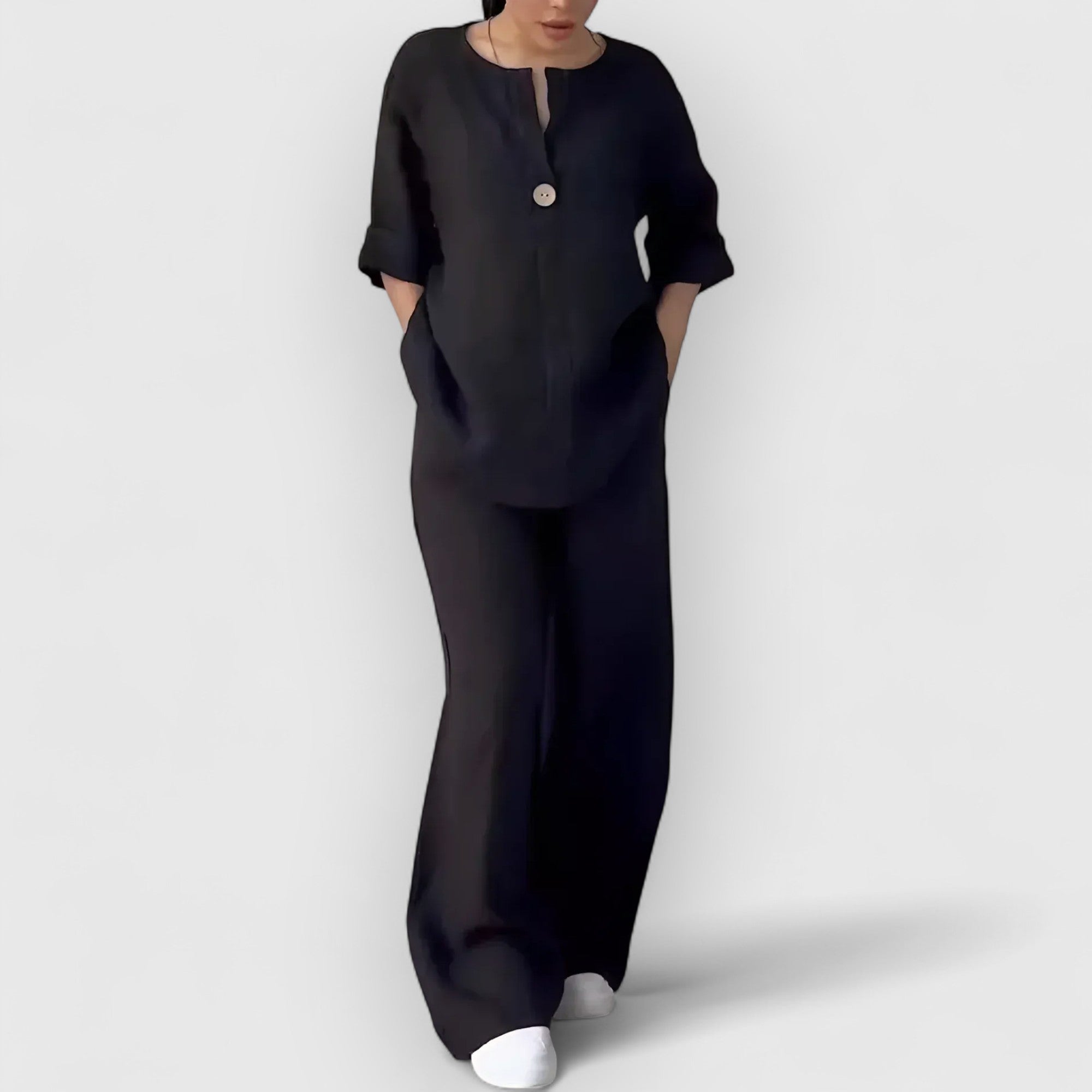 Stockholm Atelier™ | Tvådelat linneset i avslappnad, elegant stil