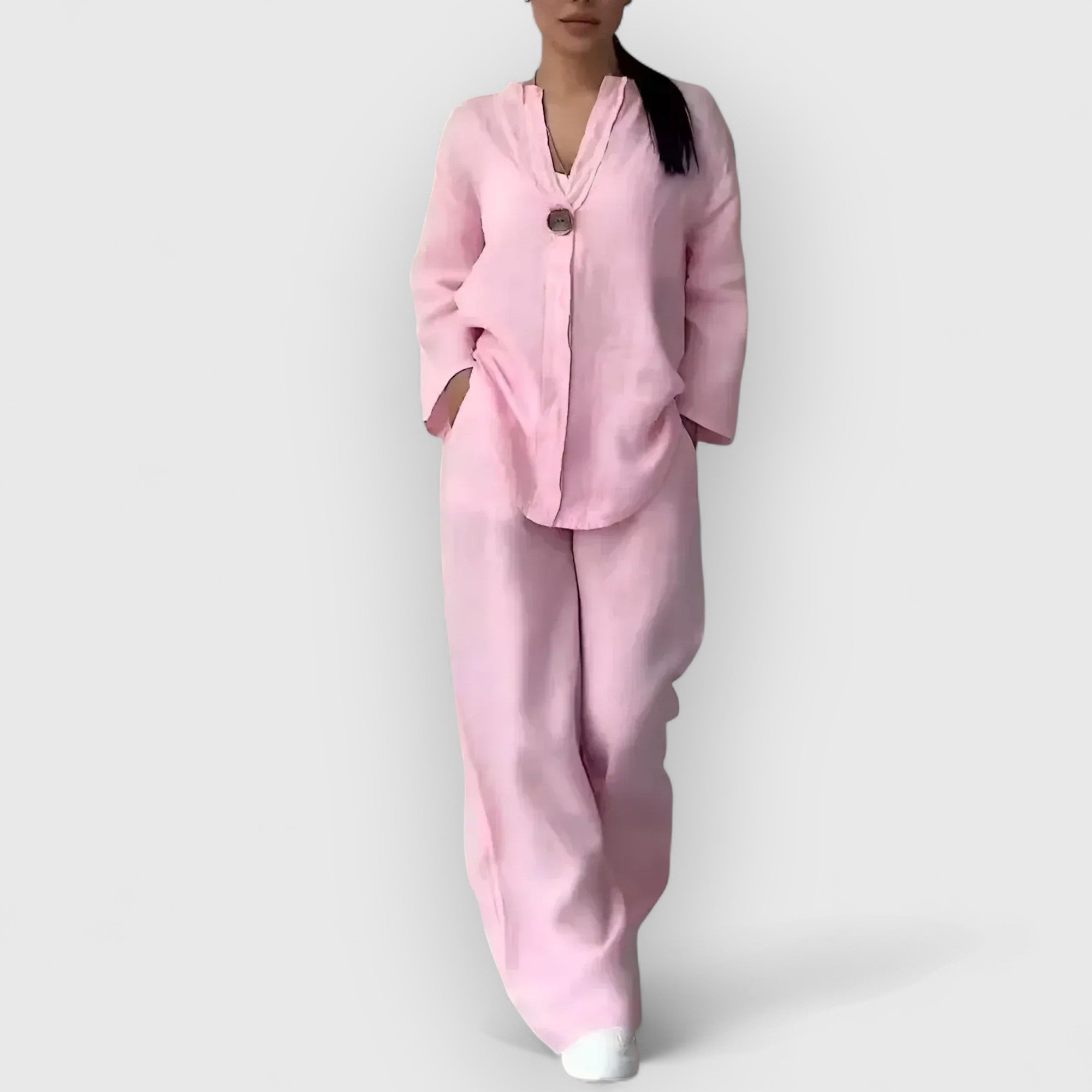 Stockholm Atelier™ | Tvådelat linneset i avslappnad, elegant stil